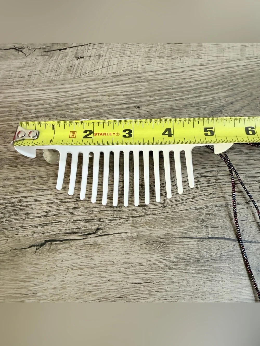 Vintage GOODY TZERS Hair Cincher Clip Comb‎ Large Colorful Silver Tone Hearts